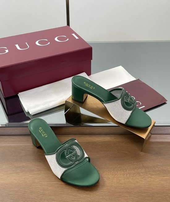 Gucci Hollow Out Canvas Open Toe Soft Slippers