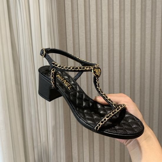 Chanel Elegant Chain Decor Leather Sandals With Low Heel