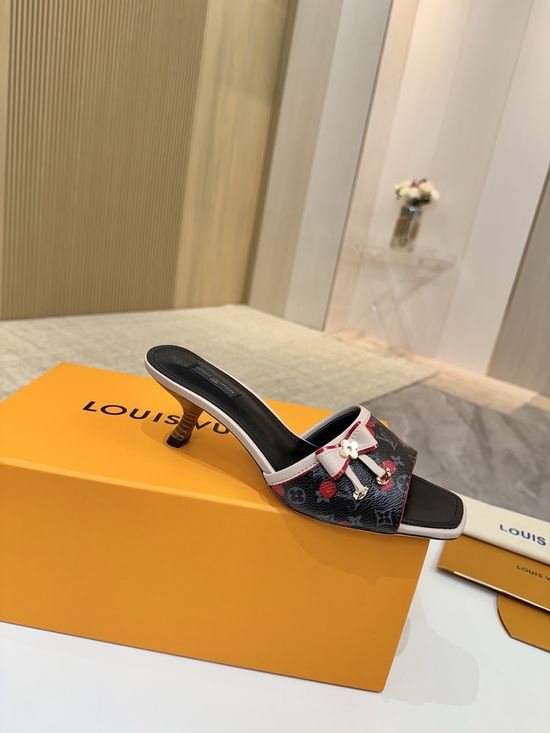 Louis Vuitton Mid Heel Leather Sandals Premium Soft Lining Durable Leather Sole