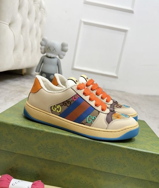 Gucci Premium Distressed Casual Sneakers with Durable Non Slip Sole