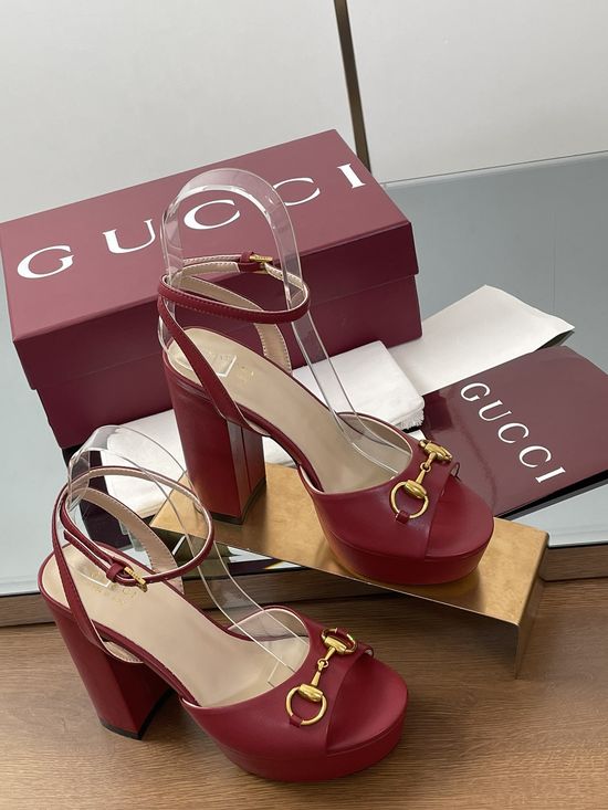 Gucci Grain Leather Buckle Strap Platform High Heel Sandals
