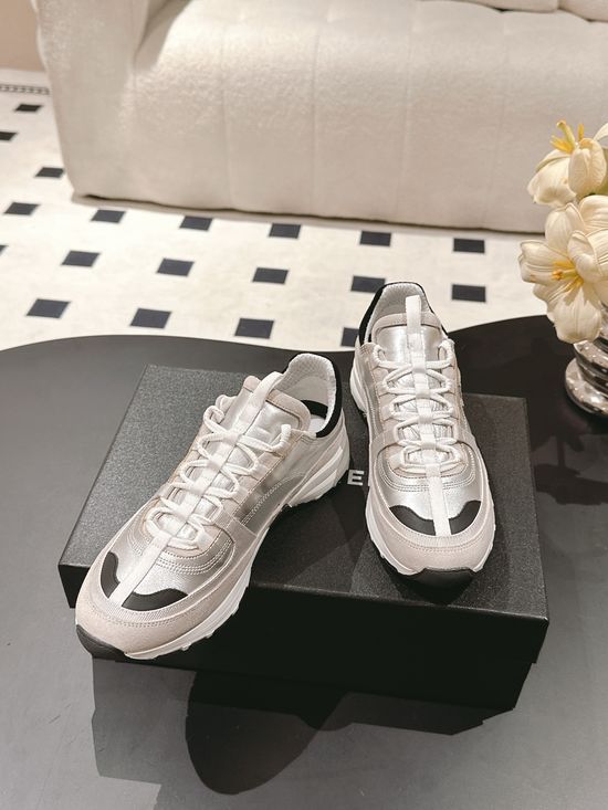 Chanel Cowhide Platform Casual Sneakers Comfortable Versatile Footwear
