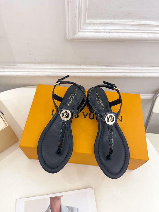 Louis Vuitton Patent Leather Thong Sandals with Premium Leather Outsole