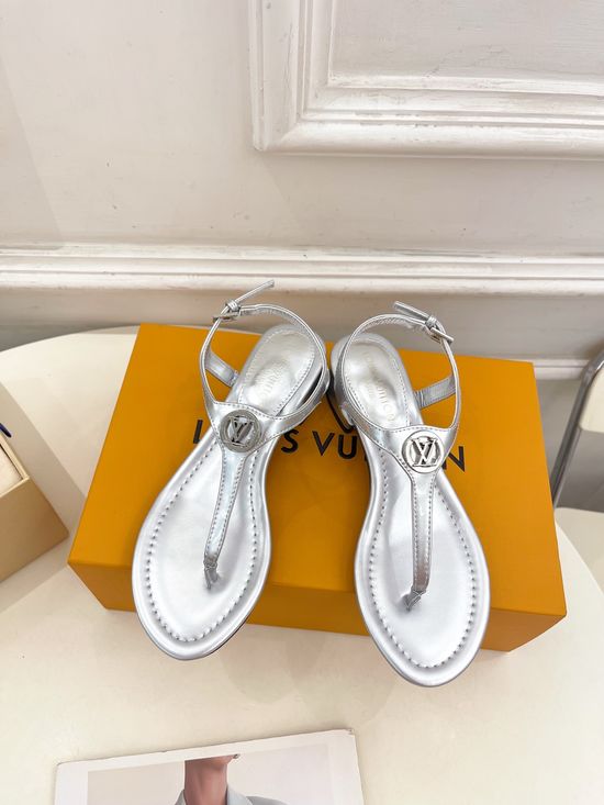Louis Vuitton Patent Leather Thong Sandals with Premium Leather Outsole