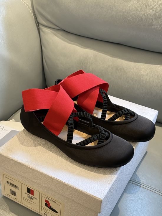 Christian Dior Classic Comfortable Ballet Flats Suitable for Daily Wear