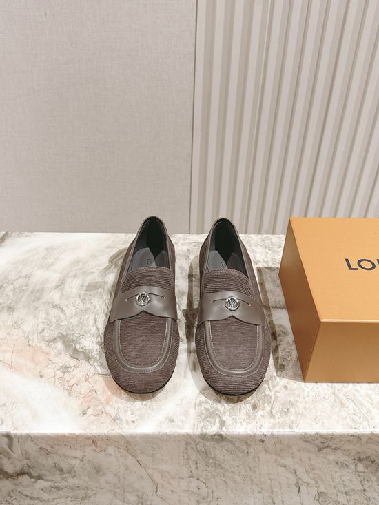 Louis Vuitton Comfortable Satin Pearl Decor Elegant Ballet Flats