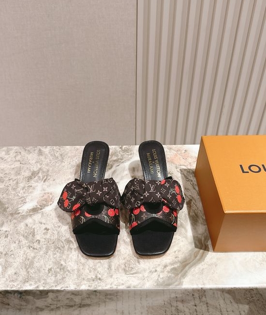 Louis Vuitton LV Chic Chunky Heel Buckle Strap Casual Shoes