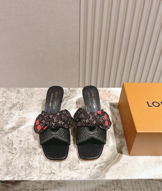 Louis Vuitton LV Chic Chunky Heel Buckle Strap Casual Shoes