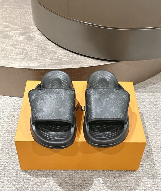 Louis Vuitton LV Platform Slides Monogram Pattern Leather Non-Slip Comfortable Slippers
