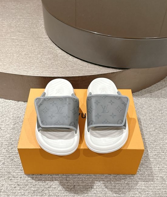 Louis Vuitton LV Platform Slides Monogram Pattern Leather Non-Slip Comfortable Slippers