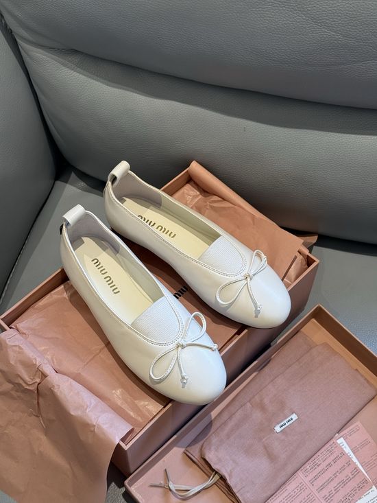 Miu Miu Soft Lambskin Bow Decor Round Toe Ballet Flats