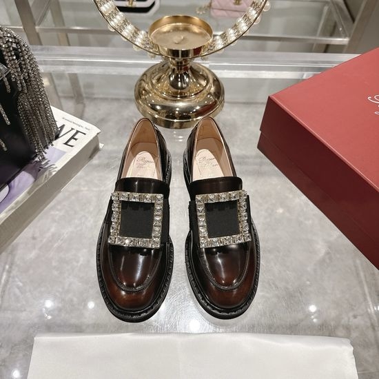 Roger Viver RV Classic Buckle Leather Flats Elegant Versatile Daily Shoes