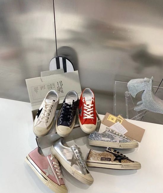 Golden Goose GGDB Premium Distressed Casual Versatile Comfortable Sneakers