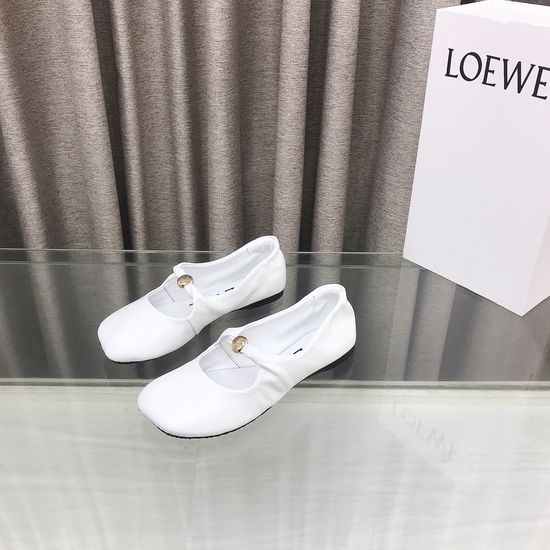 Loewe Ballet Flats with Baby-soft Leather for Ultimate Comfort