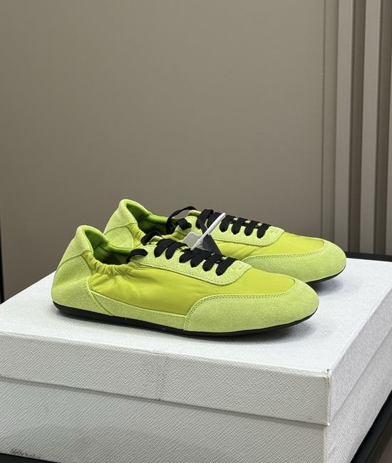 Prada Ultra-lightweight Sneakers Comfortable Stylish Daily