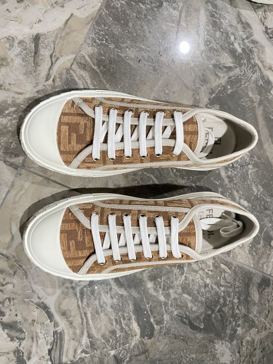 Fendi Classic Monogram Upper Breathable Lightweight Casual Skate Shoes