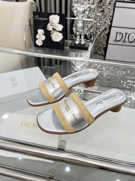 Christian Dior Handwoven Raffia Comfortable Casual Sandals