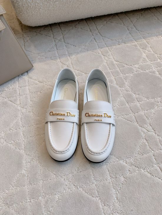 Christian Dior Round Toe Flat Loafers Leather Upper Metal Decor