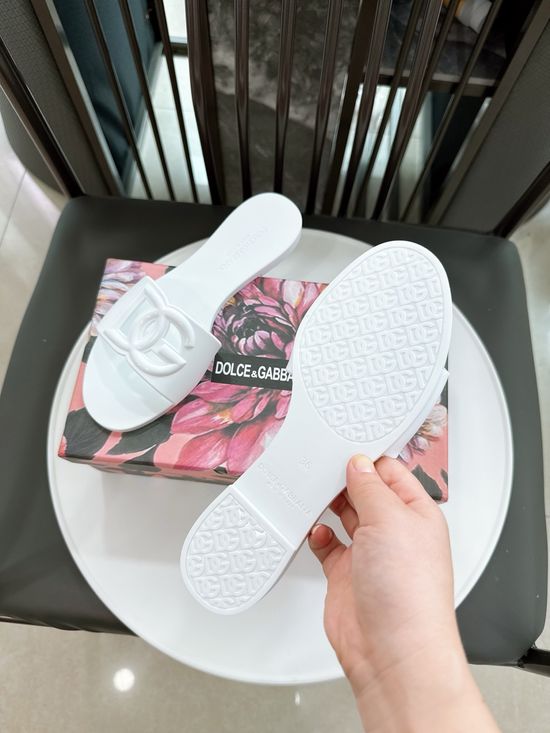 Dolce & Gabbana Glossy TPU 3D Logo Flat Slippers Premium Quality