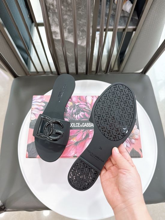 Dolce & Gabbana Glossy TPU 3D Logo Flat Slippers Premium Quality