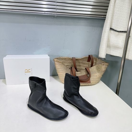 The Row Minimalist Comfortable Stretch Ankle Boots Premium Quality