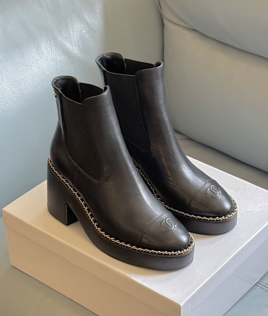 Chanel Elegant Color Block Chunky Heel Ankle Boots