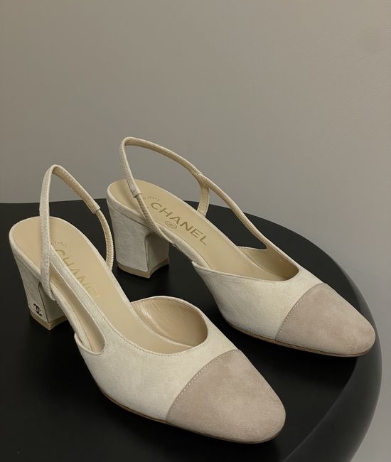 Chanel Classic Suede Slingback Sandals Square Toe Leather Lined