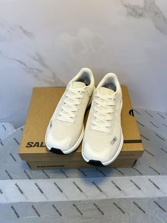 Maison Margiela Premium Leather Upper Outdoor Running Shoes with Cushioning