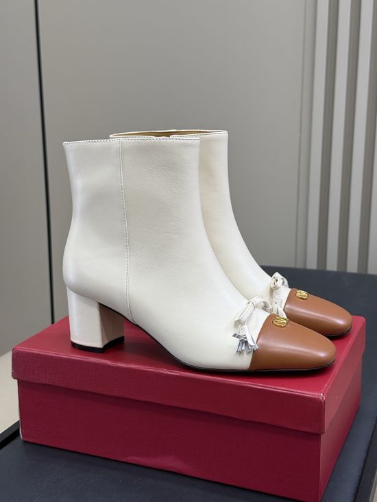 Valentino Color Block Sheepskin Ankle Boots With Chunky Heel