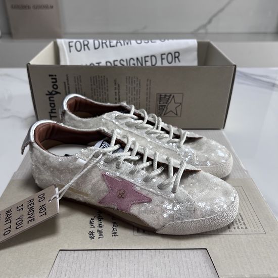 Golden Goose Classic Vintage Distressed Casual Daily Sneakers