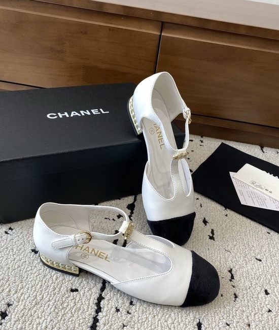 Chanel Classic Round Toe Soft Leather Ballet Flat Shoes