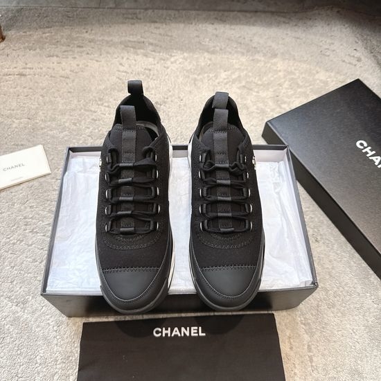 Chanel Vintage Style Casual Sneakers Breathable Upper Soft Lining