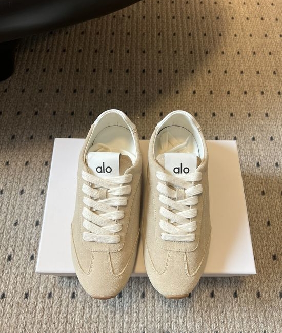 Alo Classic Suede Trainers with Lightweight Rubber Sole