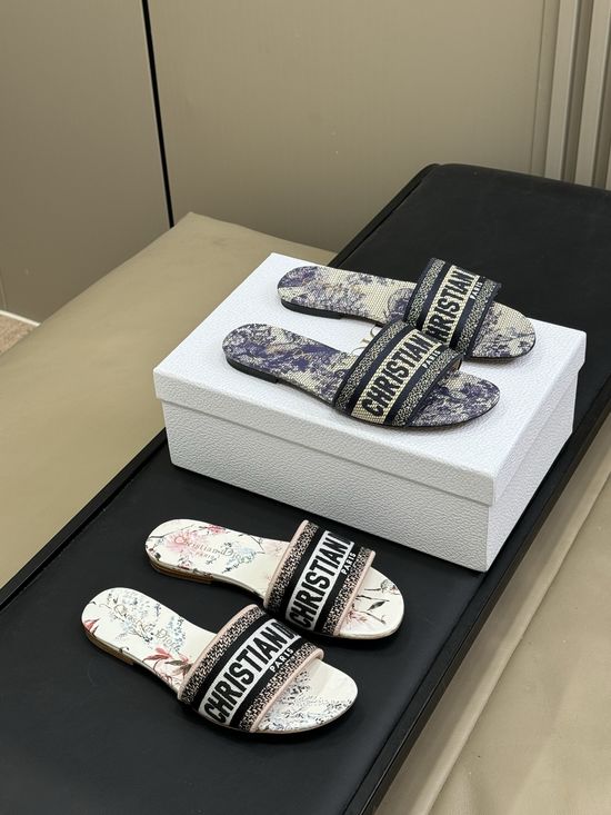 Christian Dior Elegant Embroidered Slides with Premium Leather Sole