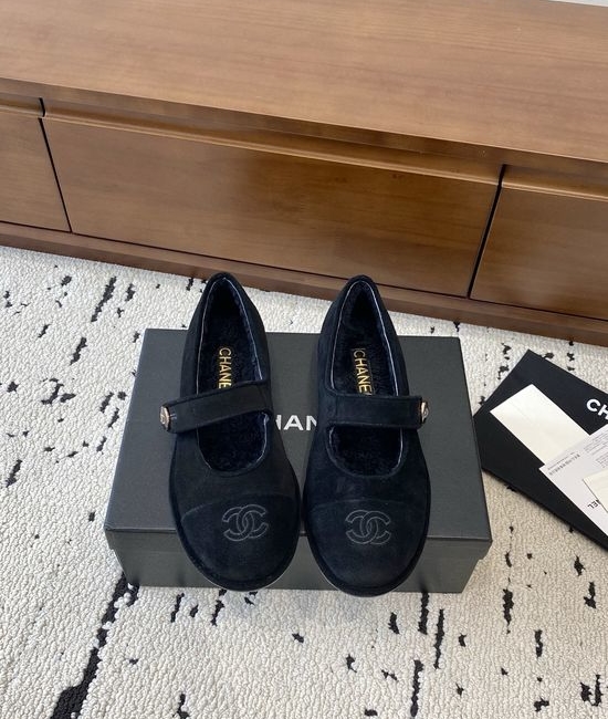 Chanel Color Block Suede Lined Fur Warm Casual Slip On Shoes