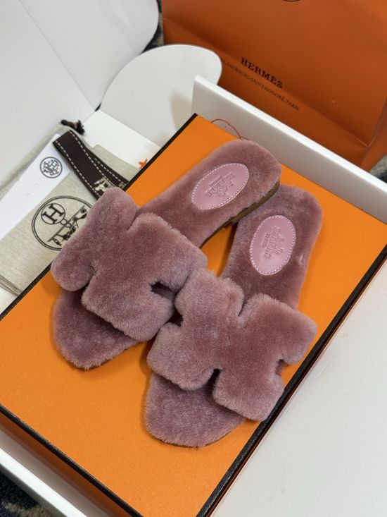 Hermes Shearling Lined Slippers Soft Leather Sole Warm