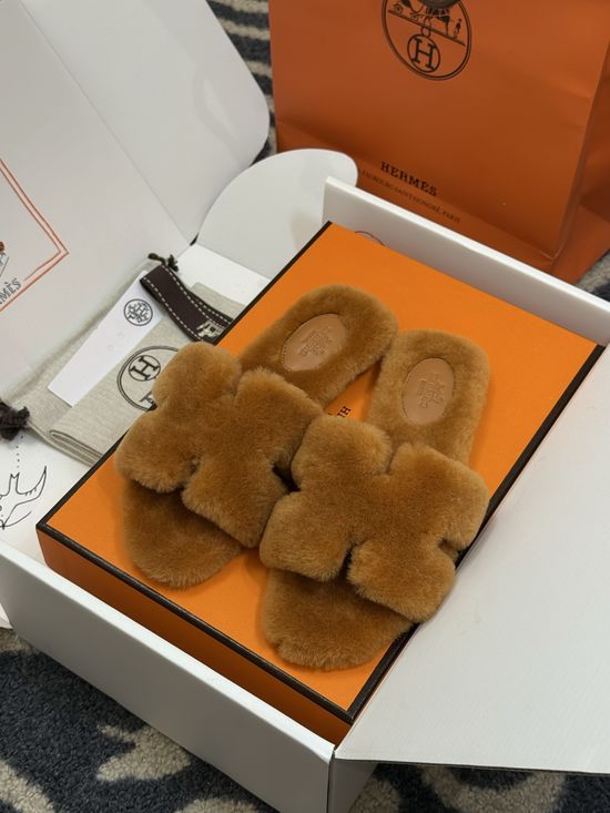 Hermes Shearling Lined Slippers Soft Leather Sole Warm
