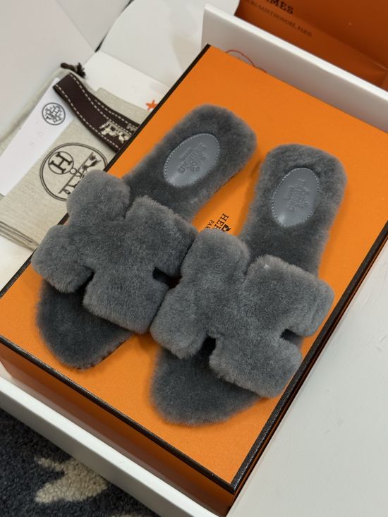 Hermes Shearling Lined Slippers Soft Leather Sole Warm