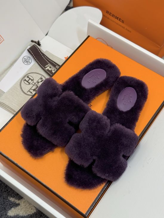 Hermes Shearling Lined Slippers Soft Leather Sole Warm