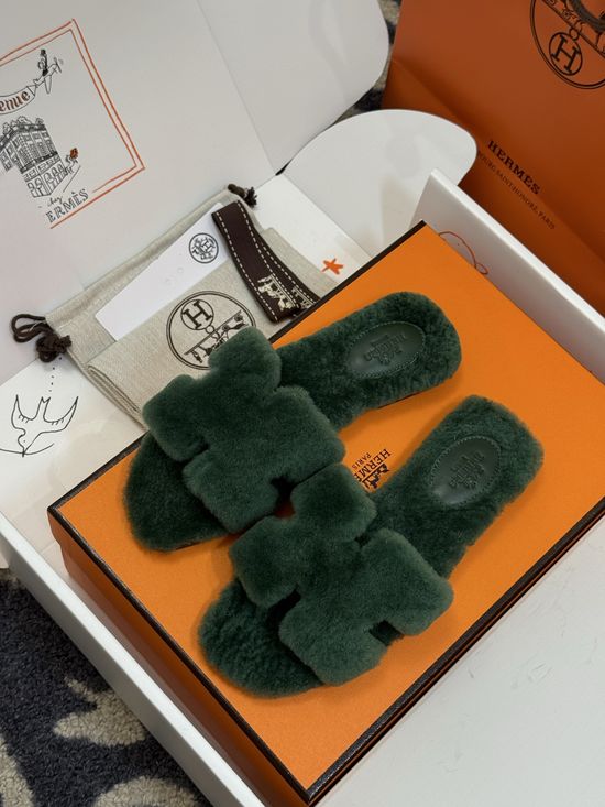Hermes Shearling Lined Slippers Soft Leather Sole Warm