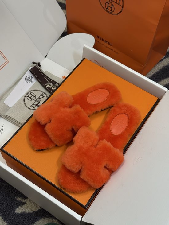 Hermes Shearling Lined Slippers Soft Leather Sole Warm