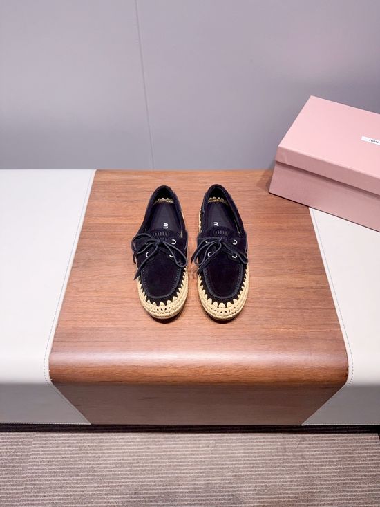 Miu Miu Classic Leather Logo Decor Slip On Loafer Shoes