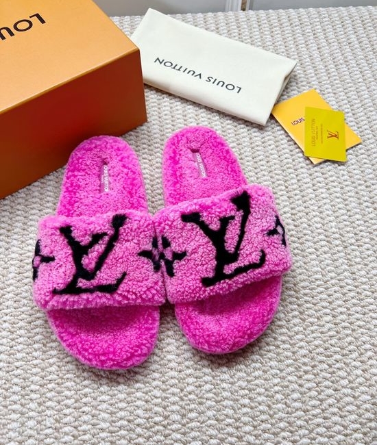 Louis Vuitton LV Soft Fleece Lined Comfortable Home Slippers