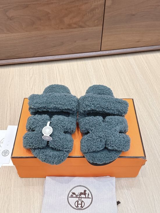 Hermes Premium Curly Fur Slip On Slippers Soft TPU Sole