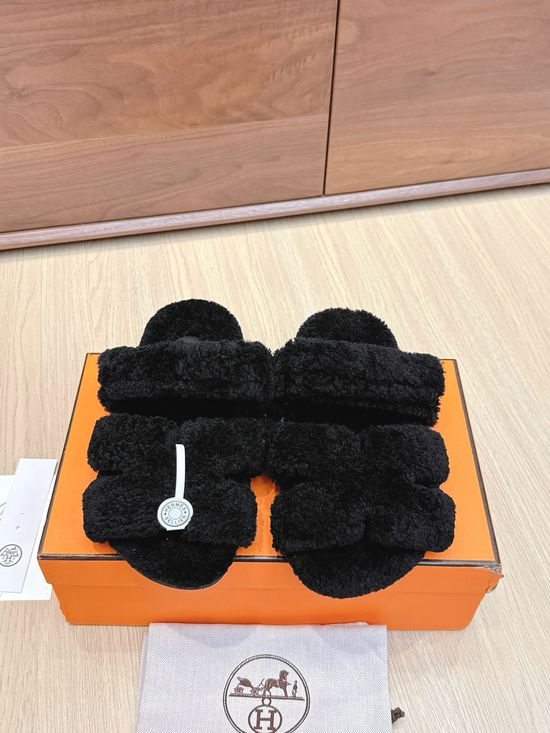 Hermes Premium Curly Fur Slip On Slippers Soft TPU Sole