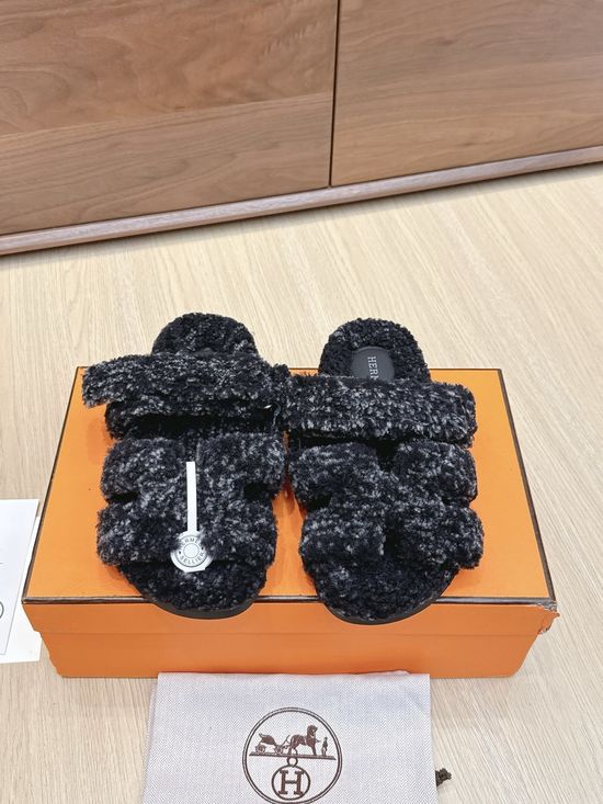 Hermes Premium Curly Fur Slip On Slippers Soft TPU Sole