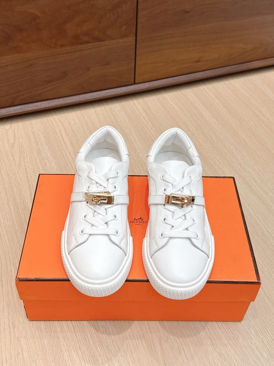 Hermes Calfskin Suede Casual Loafer Shoes Classic Embellished Design