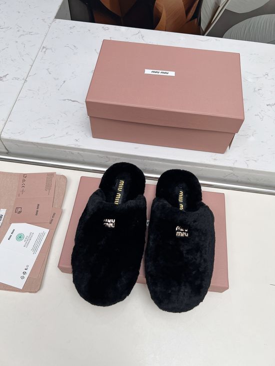Miu Miu Wool Lined Peep Toe Fluffy Slippers Lightweight Anti-slip Shoes