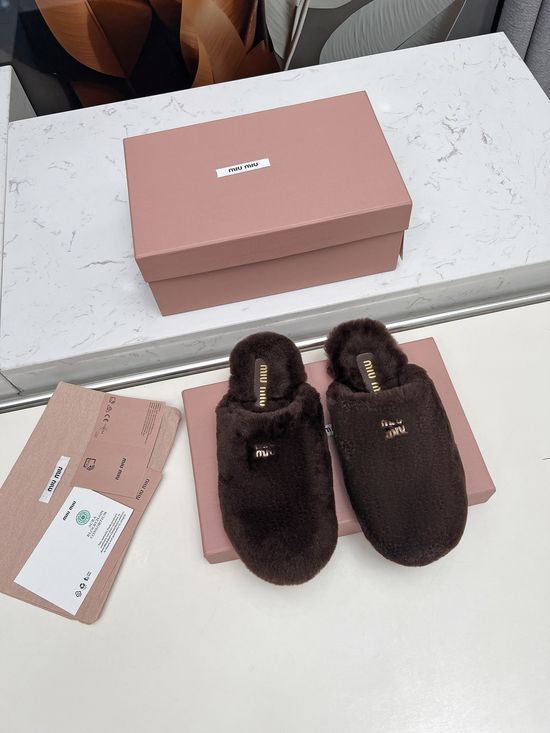 Miu Miu Wool Lined Peep Toe Fluffy Slippers Lightweight Anti-slip Shoes