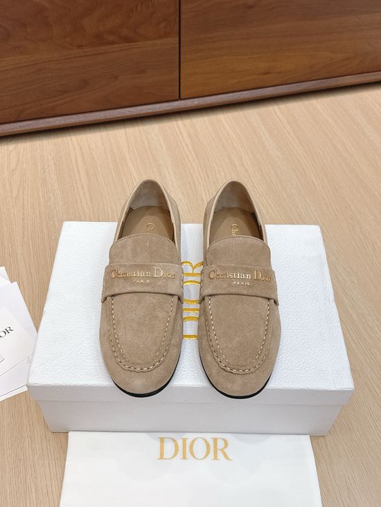 Christian Dior Round Toe Flat Loafers, Exquisite and Elegant